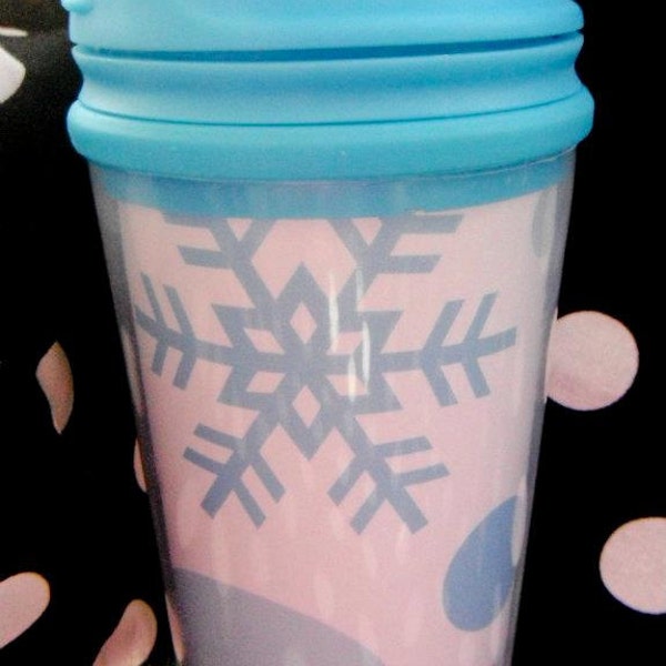 CLEARANCE Snowflake print travel mug.