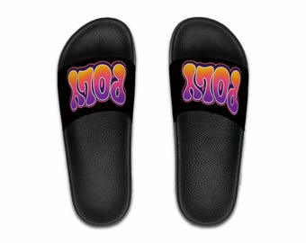 Sandalias retro de los 90 con texto psicodélico / Letras degradadas con estilo