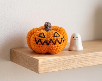 Crochet Pumpkin Pattern PDF | Easy Halloween Crochet | Autumn Crochet Decor | Thanksgiving Decor | Pumpkin Amigurumi | Instant Download
