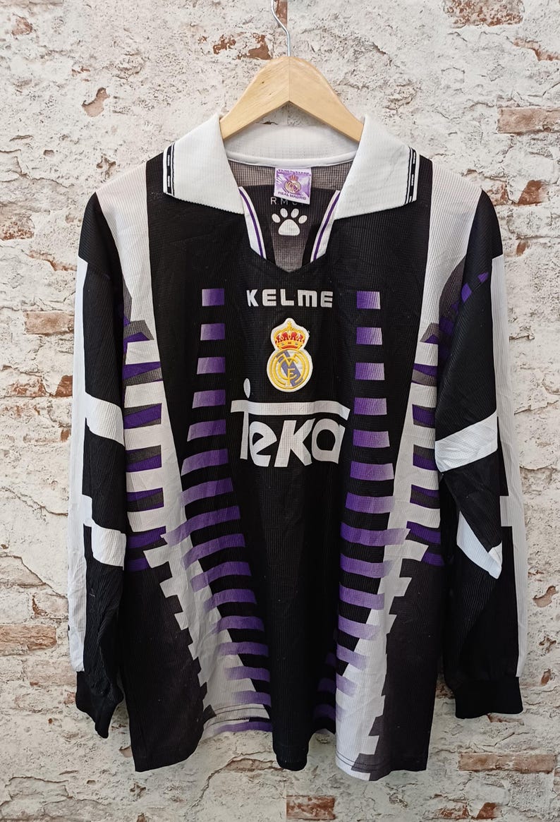 Vintage Real Madrid 1996/97 Kelme Goalkeeper Jersey – Teka Sponsor, Size L image 1