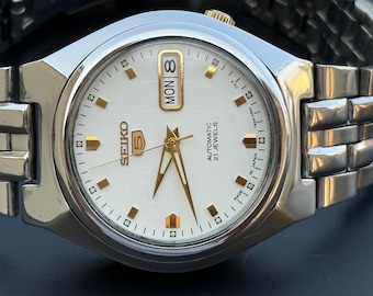 Vintage Seiko Automatik Männer Stahl Day Date 17 Juwelen weißes Zifferblatt S-58