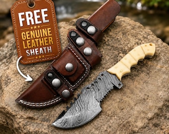 Couteau à lame fixe fait main en acier damas, manche en os, couteau de chasse personnalisé, couteau de camping, cadeau garçons d'honneur, cadeau personnalisé pour lui, papa