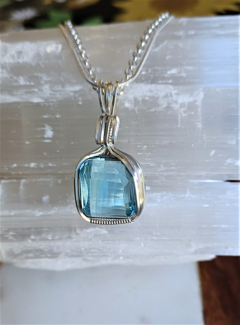 Faceted High Quality Blue Topaz Necklace set in Sterling Silver, Beautiful Color & Clarity, December Birthday Gemstone, Third Eye Chakra image 4