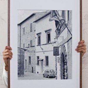 Gatutryck i Toscana, vintageväggkonst i Italien, minimalistisk resefotografi, digital nedladdning direkt
