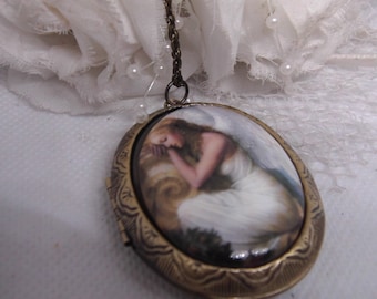 Sleeping Angel Princess  Keepsake Locket Pill Box Necklace Pendant Beach