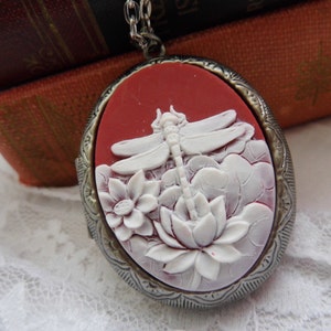 Antique Silver Dragon Fly Locket Red & Ant White Georgian Victorian Cameo Ladies Silver Filegre art designer Necklace Pendant