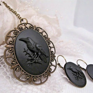 Bronze Black on Black Raven CROW Gothic Rockabilly Earring Set Cameo Necklace Pendant Victorian Jewelry