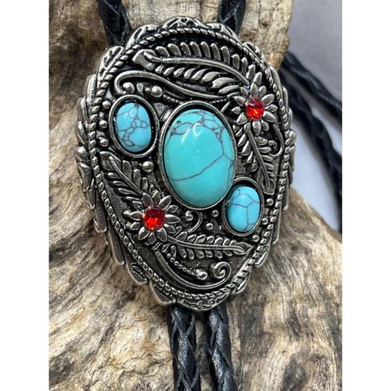 Rockabilly Boho Cowboy Turquoise Bolo Tie Necklace Concho Western