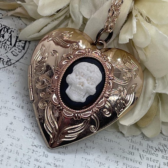 Sugar Skull Gothic Demon Mom Wife Christmas Rose Gold Heart Locket