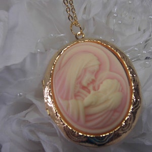 Mary Jesus Christian Locket Cameo Pink Rosary Memorial Urn Photo Keepsake Necklace