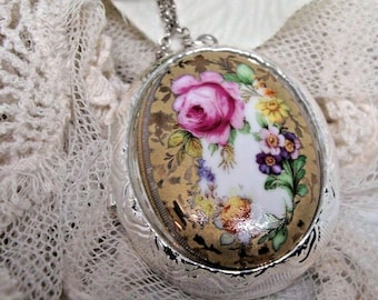 Porcelain China Jewelry Rose Bouquet Wedding Keepsake Locket Necklace Pendant Pill Box