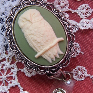 femmes Steampunk Punk Barn Snow Owl Badge Reel rétractable CARTE d’identité Titulaire infirmière enseignante