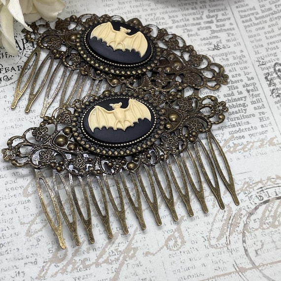 Gothic Goth Bat Wiccan Pair of Bronze Barrette Jewelry Hair Comb Cameo Wedding
