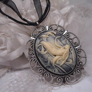 Mermaid Nautical Sea cameo Wedding Cameo Necklace Pendant Vintage Victorian Style Cameo Scarf Purse Charm