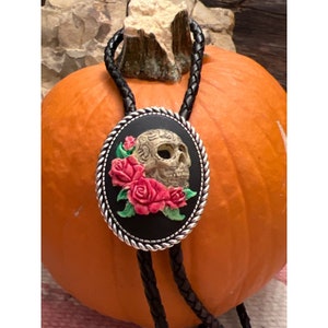Rose Skeleton Steampunk Skull Cameo Pendant Lariat Bolo Tie Gothic Men’s Women