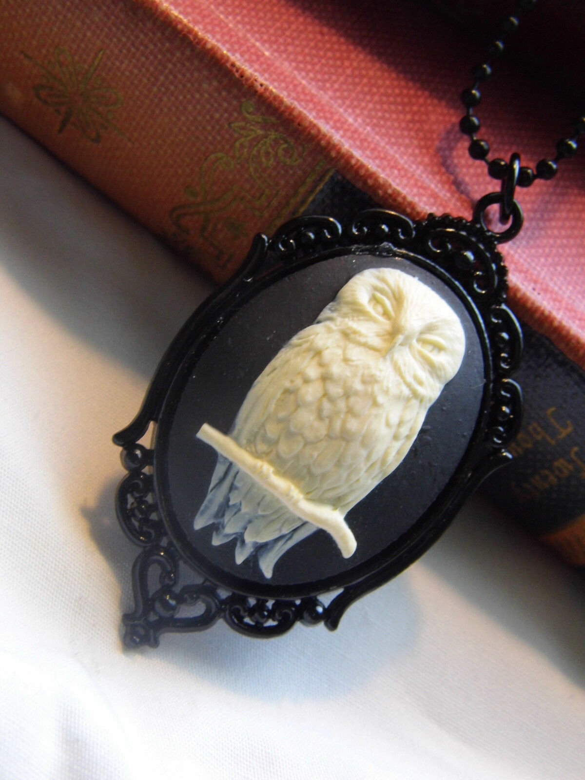 OWL SPOOKY Necklace rockabilly CAMEO MOTHERS DAY HOOT BARN TREE LARPING JEWELRY 