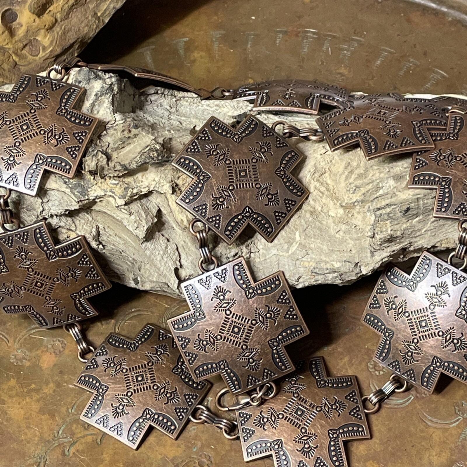 Brass Copper Cross Concho Southwest Unisex Chain Belt  display picture 3