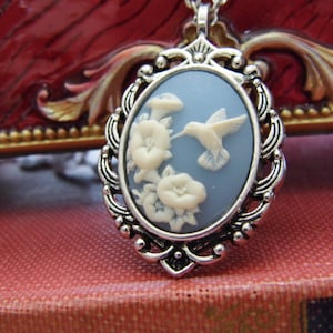 Vintage style Blue Hummingbird Silver antique setting cameo Necklace Easter -