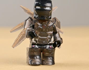 Minifigura de Black War Machine: alas de armadura transparente, figura de ladrillos compatible