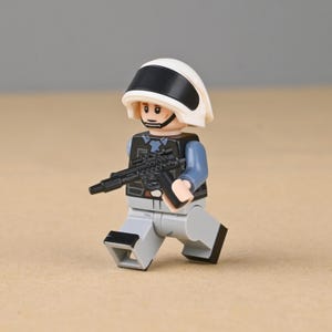 Rebel Trooper Minifigure Rebel Fleet Uniform, Original Trilogy Battle Droid Toy, Small Birthday Gift for Son or Army Builder