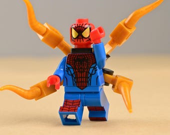 Minifigura de Spider-Man con traje, garras traseras articuladas, juguete de construcción compatible, regalo para hijo.