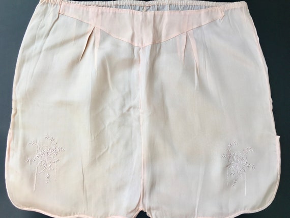 Art Deco Era Crepe Step In Tap Pants Lingerie