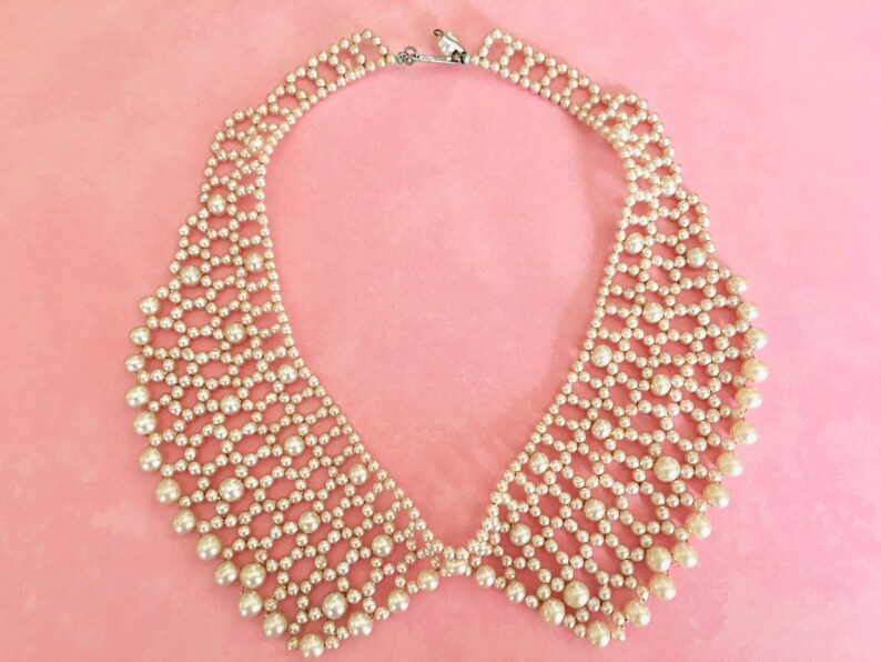 Pretty 1950/'s Vintage Pearl Collar