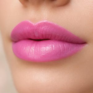 Azalea - lápiz labial rosa brillante, lápiz labial vegano elaborado con ingredientes naturales