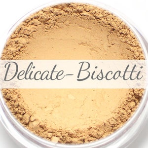 Vegan Mineral Foundation Sample - Delicate Formula BISCOTTI - light/medium shade with a pink undertone