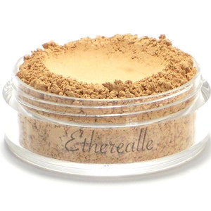 Vegan Mineral Foundation Powder: Delicate Matte Finish, &quot;Custard&quot; Shade