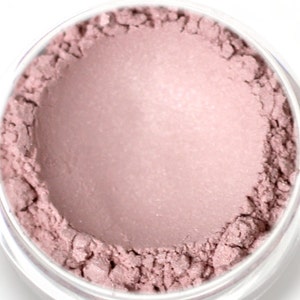 Vegan Stardust Highlighter: Light Frosty Pink Shimmer - Aura