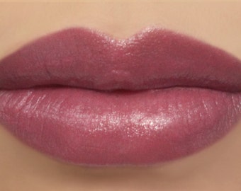 Ladylike - pink lipstick, natural vegan lipstick