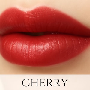 Cherry Red Vegan Lipstick Sample: Natural Lip Tint