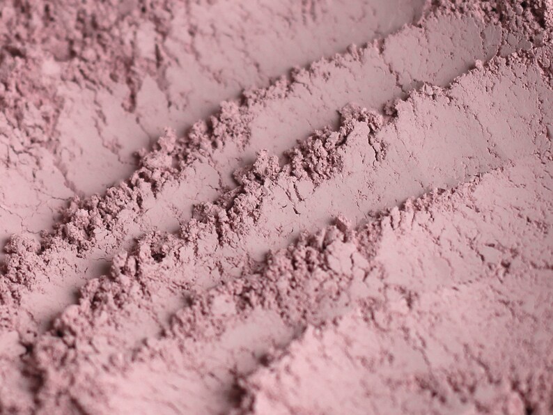 Mineral Blush Sample Precious pale baby pink blush, matte Vegan natural blush for light to medium skin image 3