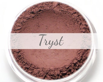 Eyeshadow Sample - "Tryst" - matte burgundy red - all natural vegan mineral makeup