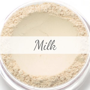 Mineral Wonder Powder Foundation Sample - &quot;Milk&quot; - very light shade with a neutral undertone - vegan makeup