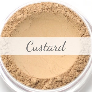 Vegan Mineral Powder Foundation Sample: "Custard" Neutral Undertone
