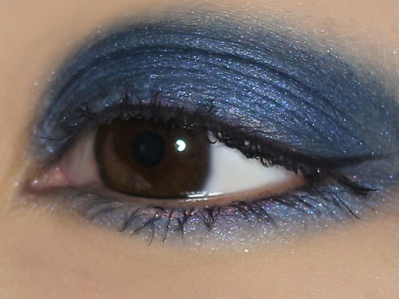 Blue Shimmer Eyeshadow Oceans Deep Sapphire Vegan Mineral Makeup image 2