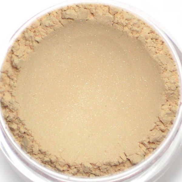 Illuminating Mineral Primer: Vegan Sheer Light Finishing Veil