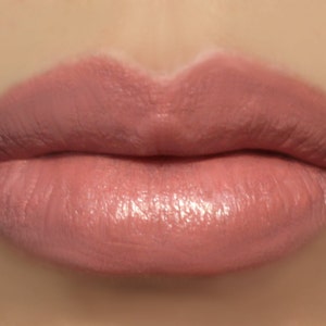 Amorous peach lipstick, vegan lipstick made from natural ingredients, cruelty free image 1