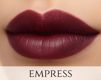 Muestra de labial vegano - Lápiz labial rojo burdeos gótico oscuro "Empress"