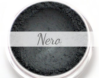 Eyeshadow Sample - "Nero" - dark matte black vegan mineral makeup