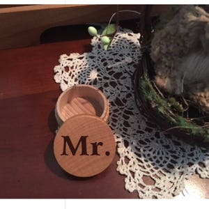 Wedding Ring Box Set- Mr & Mrs (Ring Bearer Box, Personalized Wedding Ring Box, Wedding Rings Holder, Rustic Ring Box, Custom Ring Box)