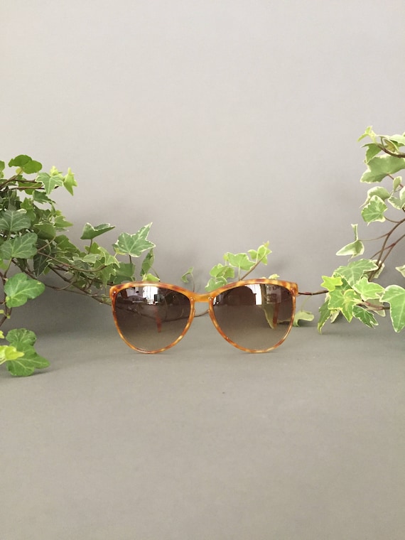 70s Vintage Sunglasses