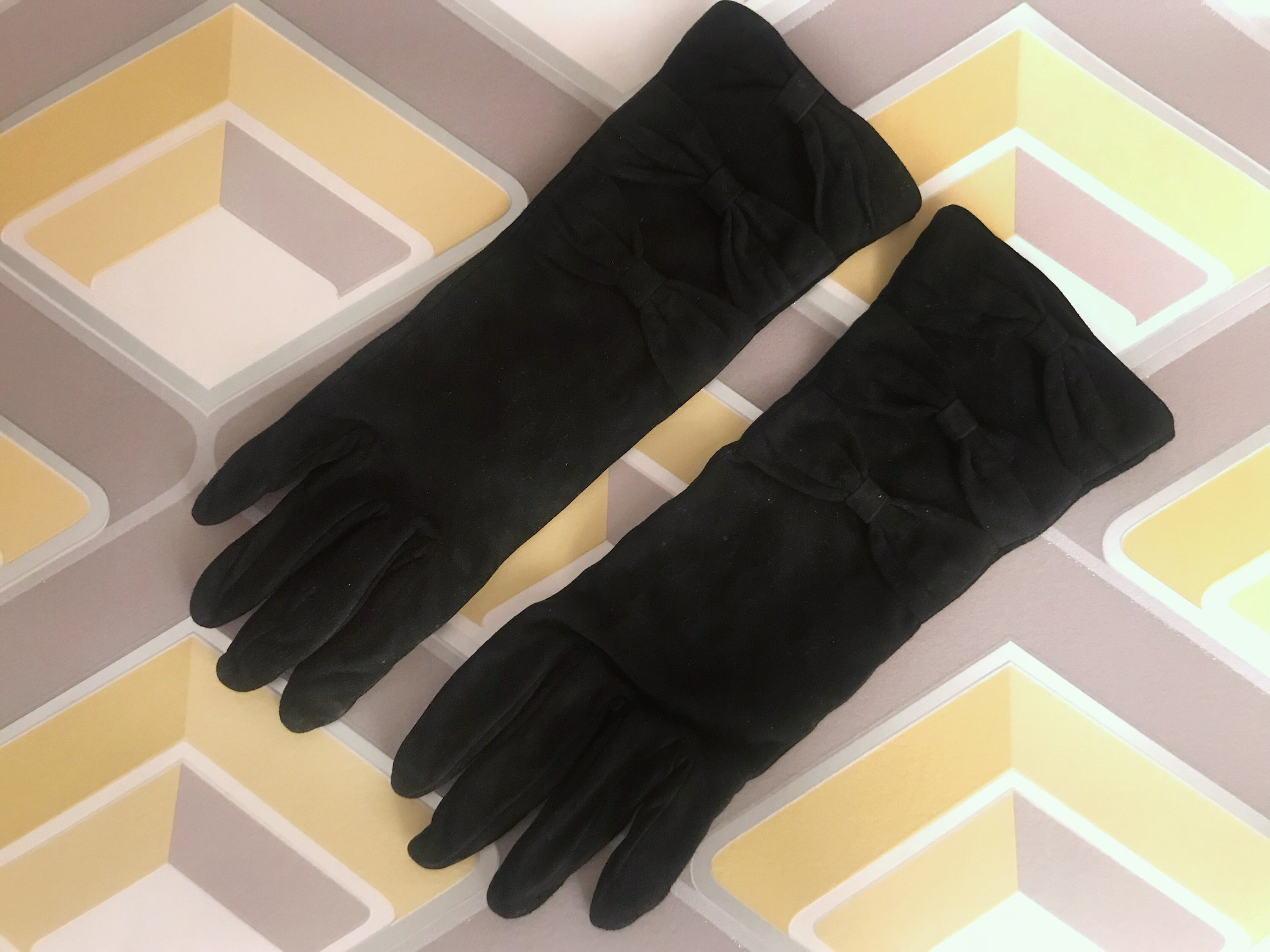 手袋 SAINT LAURENT BLACK LEATHER GLOVES Saint Laurent Leather Gloves, Size S