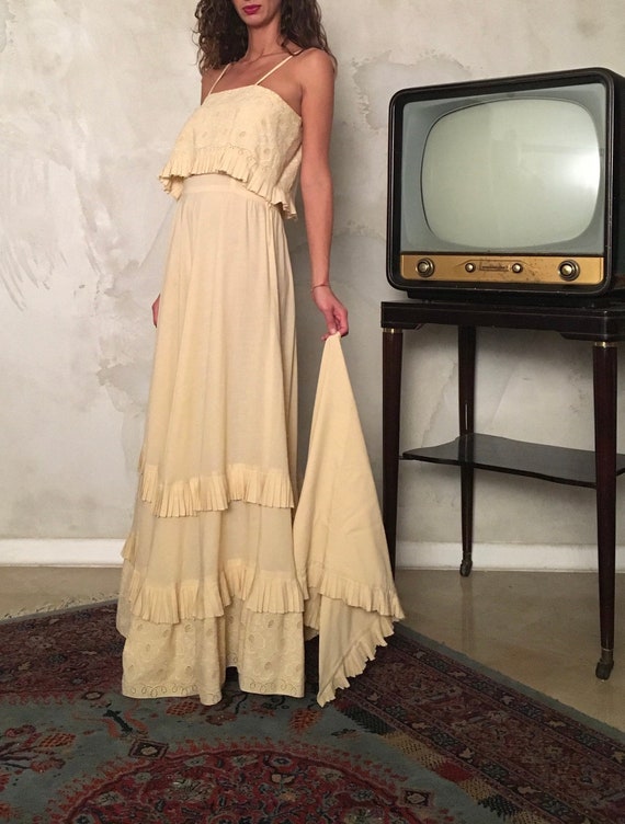 Romantic Vintage Maxi Dress - Woman Ivory Slip Lon
