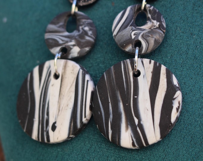 Featured listing image: "In the Rain" Earrings