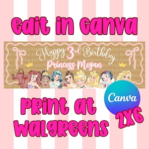Pode incluir: Uma faixa de aniversário retangular com o texto Happy 3rd Birthday Princess Megan, decorada com ilustrações de oito princesas animadas, laços cor-de-rosa e coroas douradas num fundo bege com uma borda às riscas cor-de-rosa e brancas.