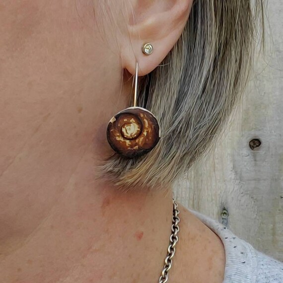 Snail Shell Earrings Minimalist Snail Shell Shiva Shell Dangle