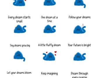 Może przedstawiać: Kolekcja dwunastu małych kart zatytułowanych Little Notes of Dreams, Tiny cards. Dream big. Każda karta przedstawia niebieskie, puszyste stworzenie z różnymi wyrazami twarzy i akcesoriami, wraz z motywującymi hasłami, takimi jak Dream big.